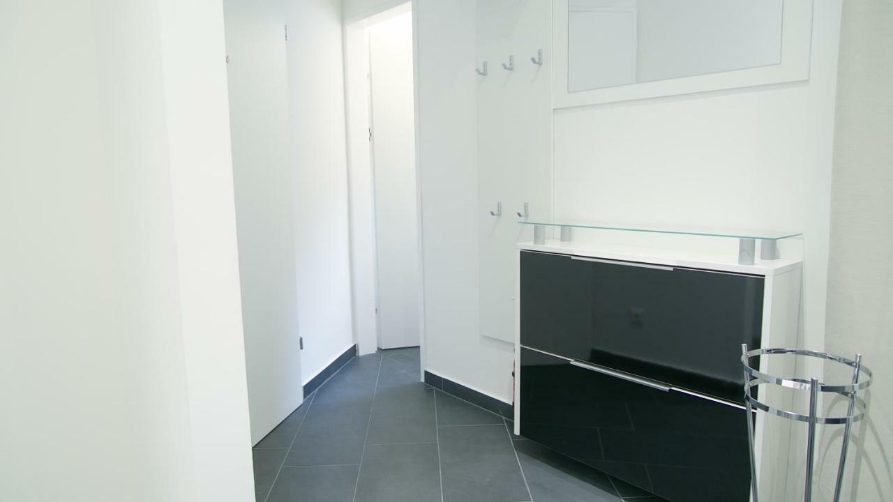 Lotus Apartment Wenen Buitenkant foto